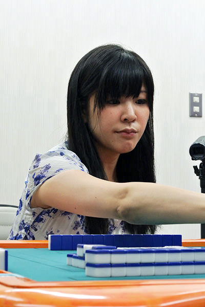 ハンゲーム麻雀 白田みお(RMU)