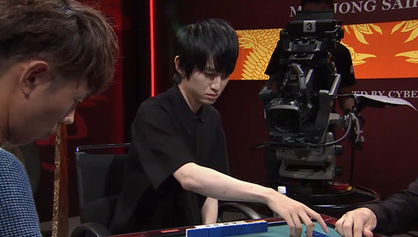 麻雀最強戦 本郷奏多 俳優