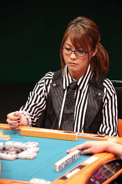 二階堂亜樹プロ 対局