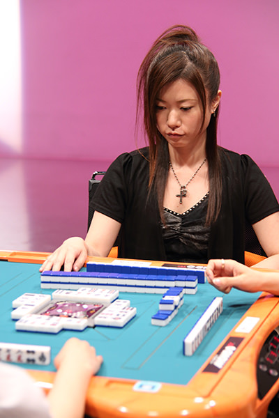 茅森早香プロ 対局