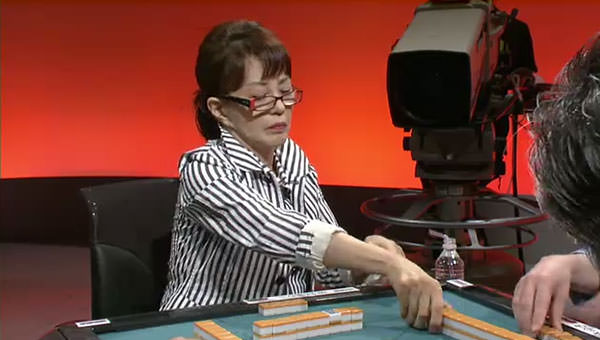 加賀まりこ 対局